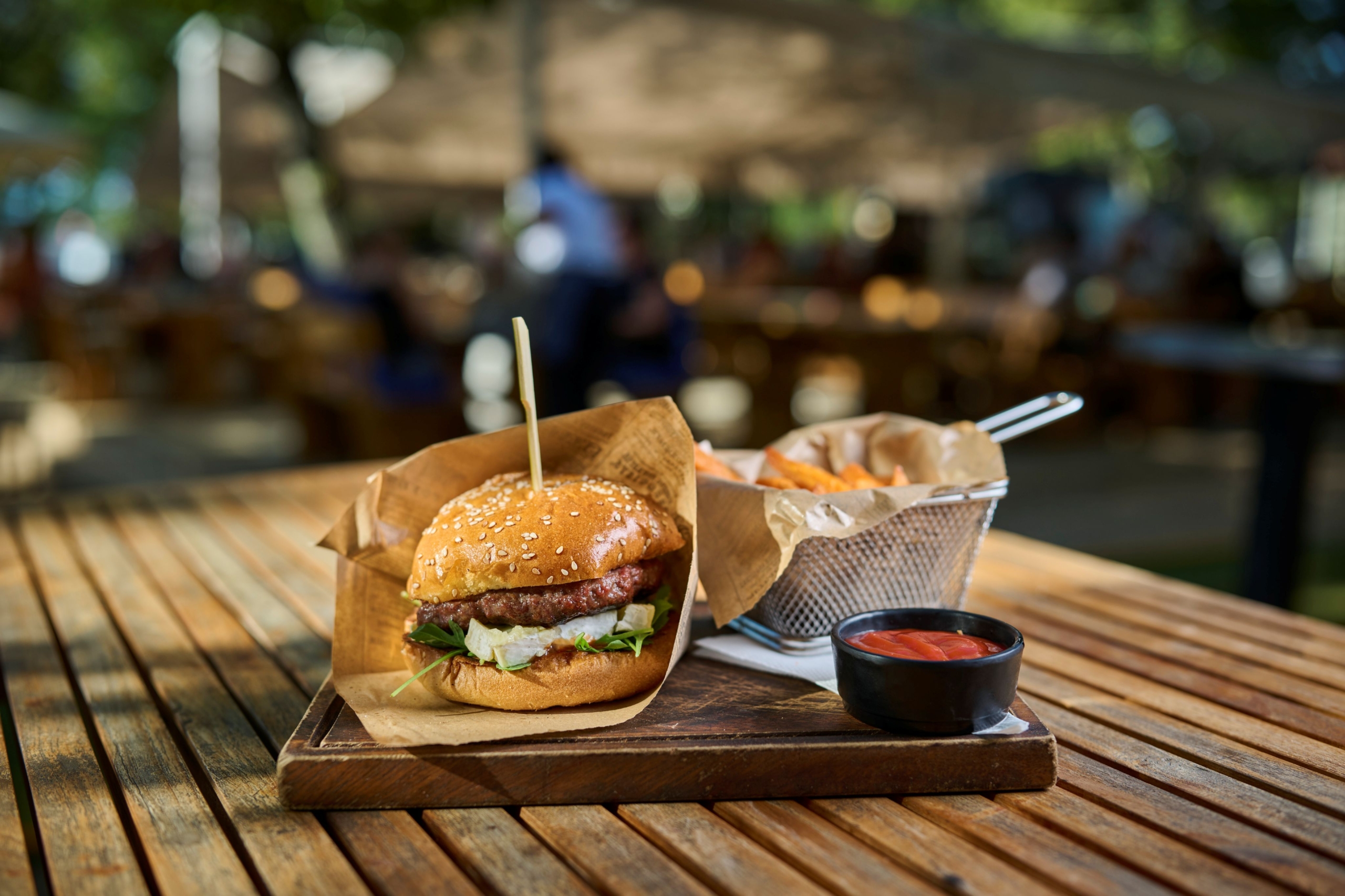 Craft Beer & Burger Festival ponovno u Njivicama