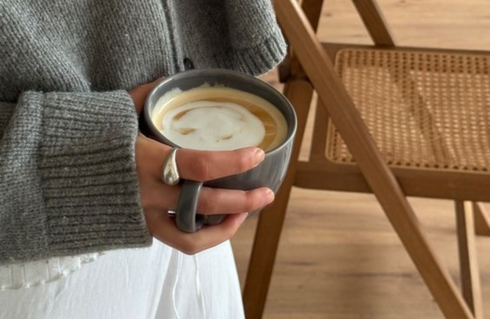 Bez nje ne funkcioniramo: što se zapravo događa u tijelu kad jutro započnemo kavom?