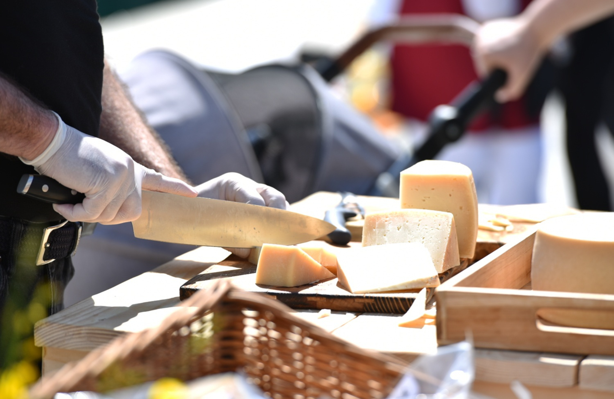 Festival kvarnerske janjetine i sira na Cresu – slavlje tradicije i okusa Kvarnera