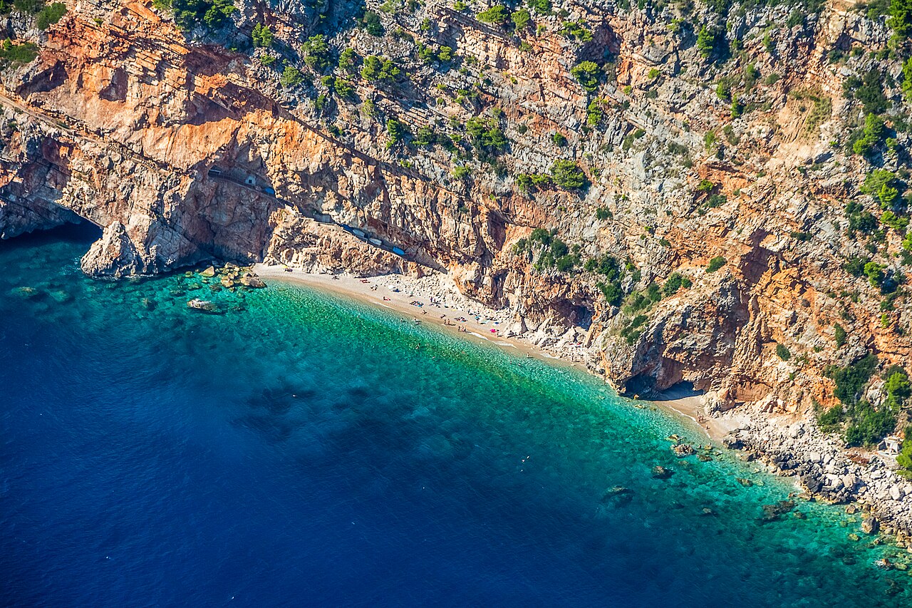 Pet hrvatskih plaža koje morate posjetiti ovog ljeta: prizori koji ostavljaju bez daha